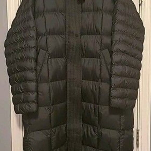 Nike Therma-FIT PrimaLoft Womens Medium Swoosh Puffer Oversized Parka FB7670-010 - Picture 1 of 9